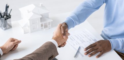 Comment obtenir un regroupement de crédits à taux bas ?